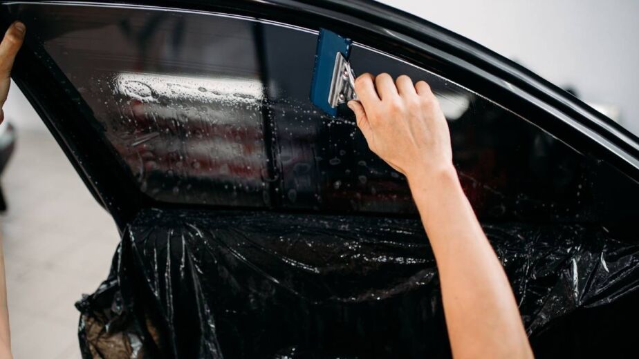 Beat-the-heat-window-tinting (2)